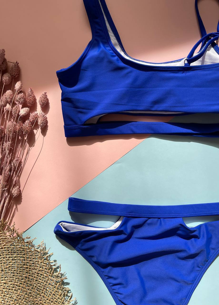 Синий летний стильний купальник з вирізами раздельный Vakko
