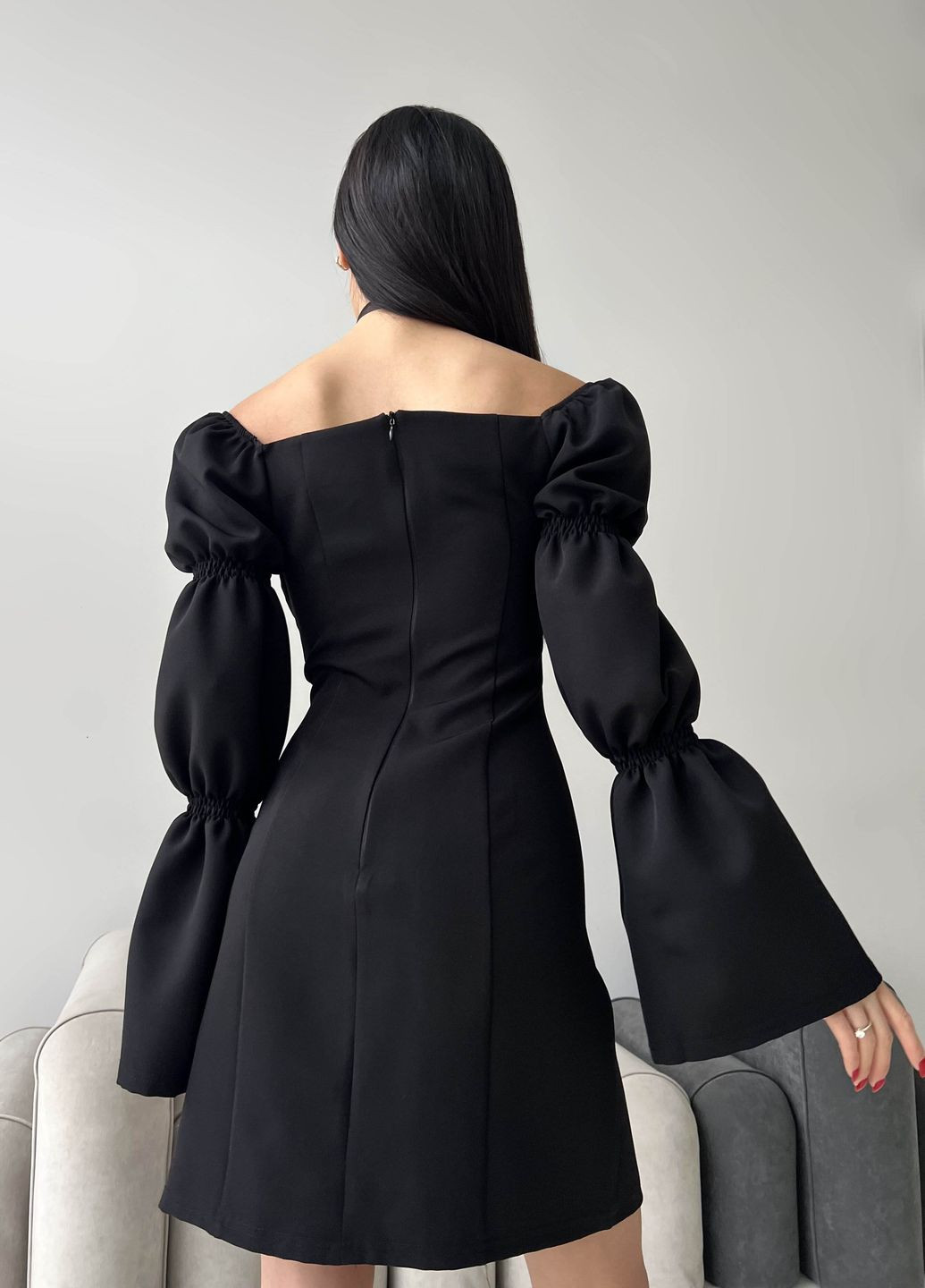 Черное праздничный, вечернее элегантное мини-платье черного цвета Jadone Fashion однотонное