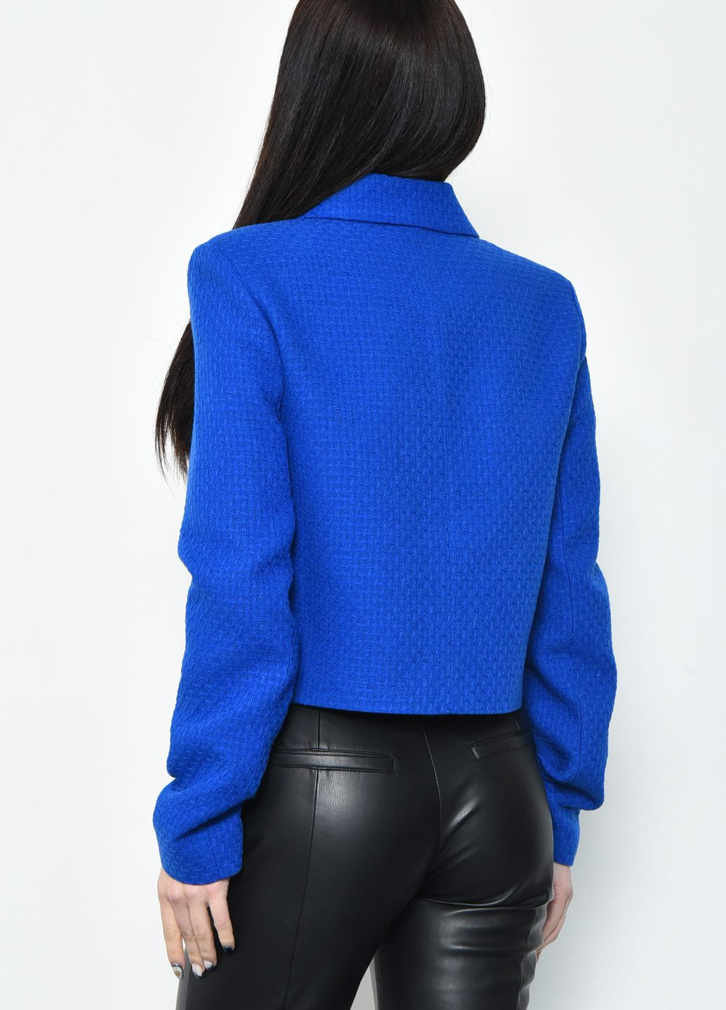 Синий женский пиджак женский укороченный синего цвета Let's Shop с орнаментом - демисезонный