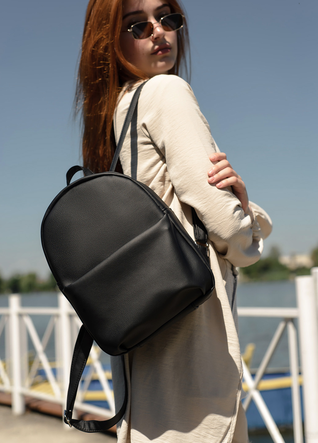 Жіночий рюкзак Brix KQH чорний Sambag (259885359)