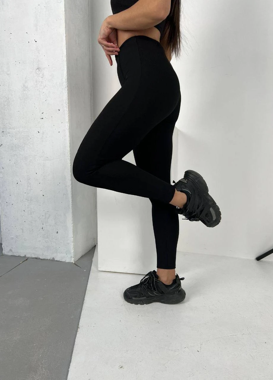 Черные демисезонные удобные и стильные черные лосины InFashion