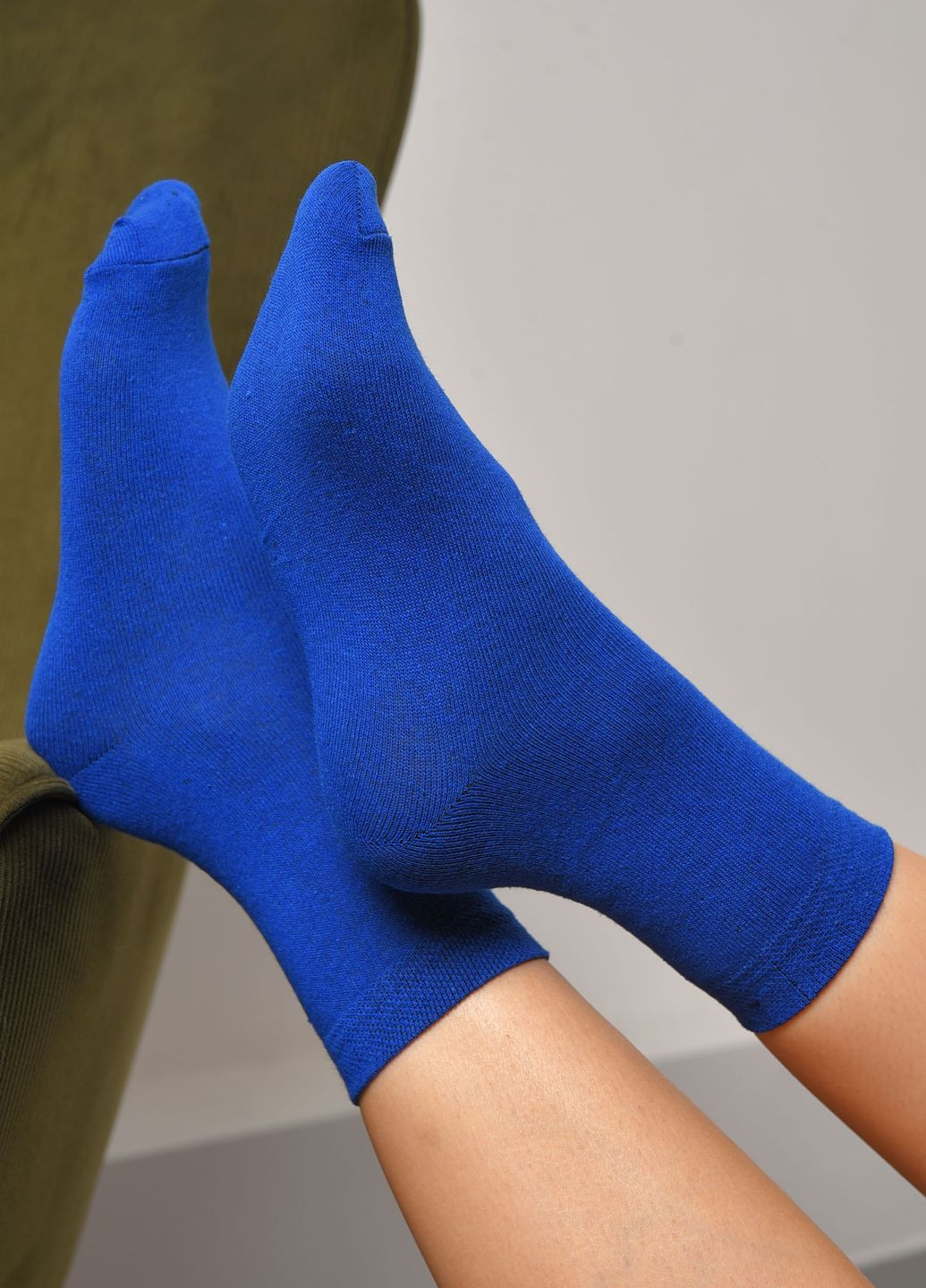 Шкарпетки жіночі демісезонні синього кольору розмір 35-41 Let's Shop (277983320)