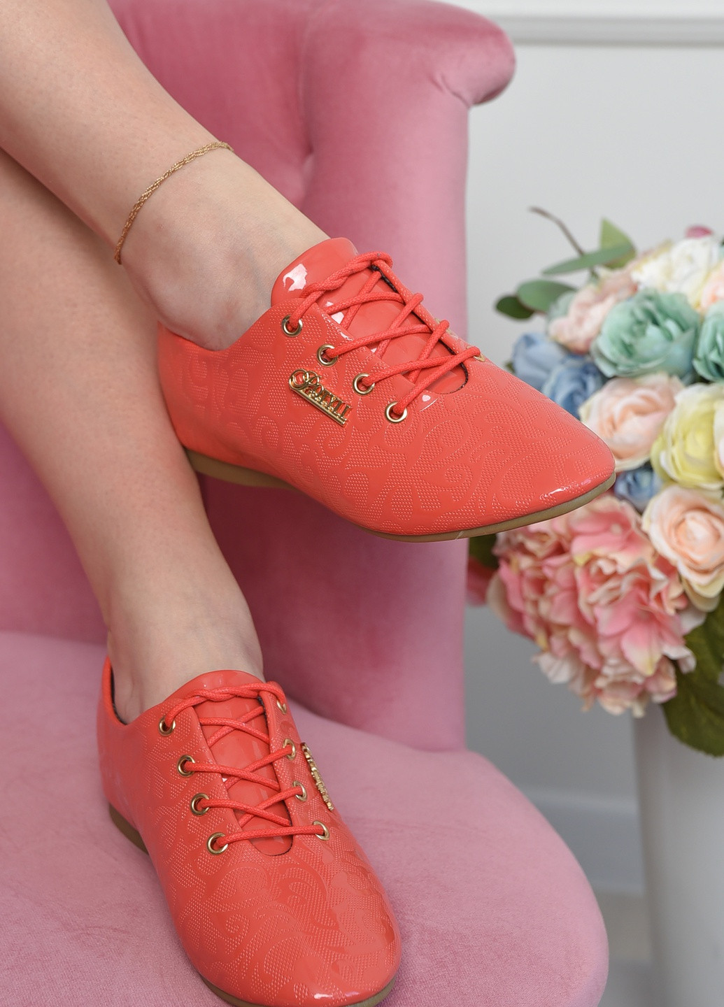 Туфлі жіночі коралового кольору на шнурівці Let's Shop (259316711)