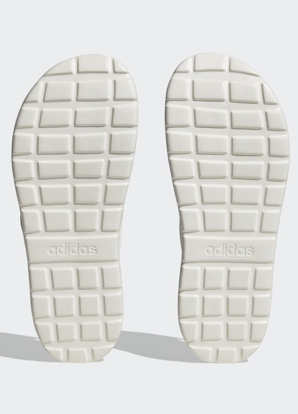Белые сланцы comfort adidas