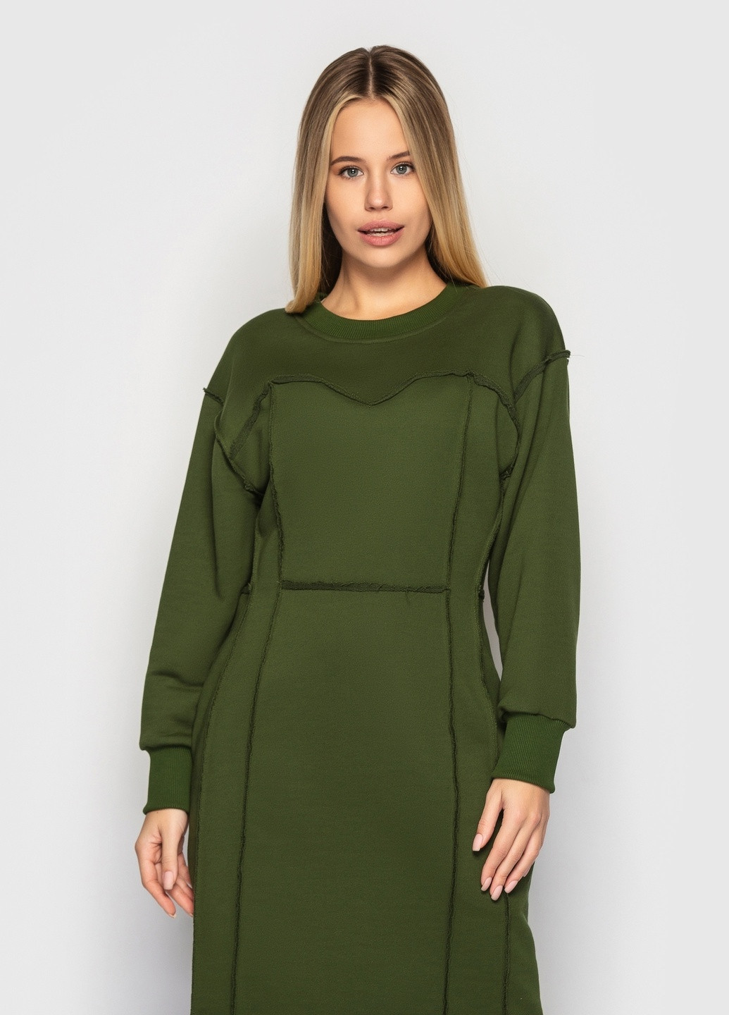 Зеленое кэжуал платье мини с декоративными рельефами платье-свитер MORANDI однотонное