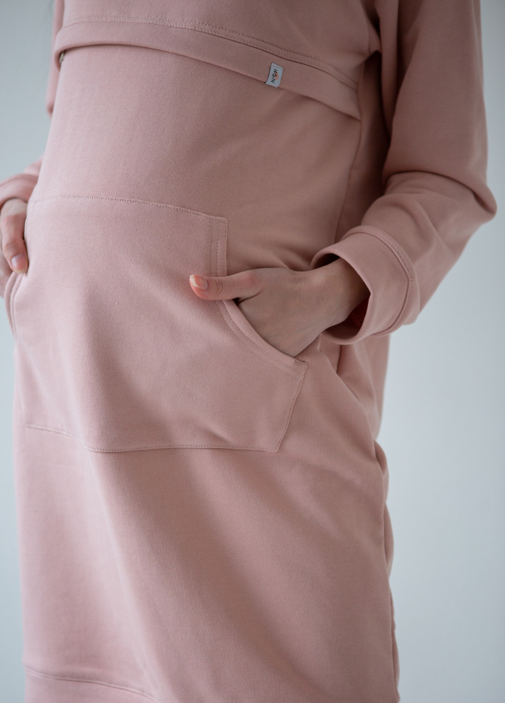 Пудрова утеплена сукня-худі для вагітних з серктеом для годування HN