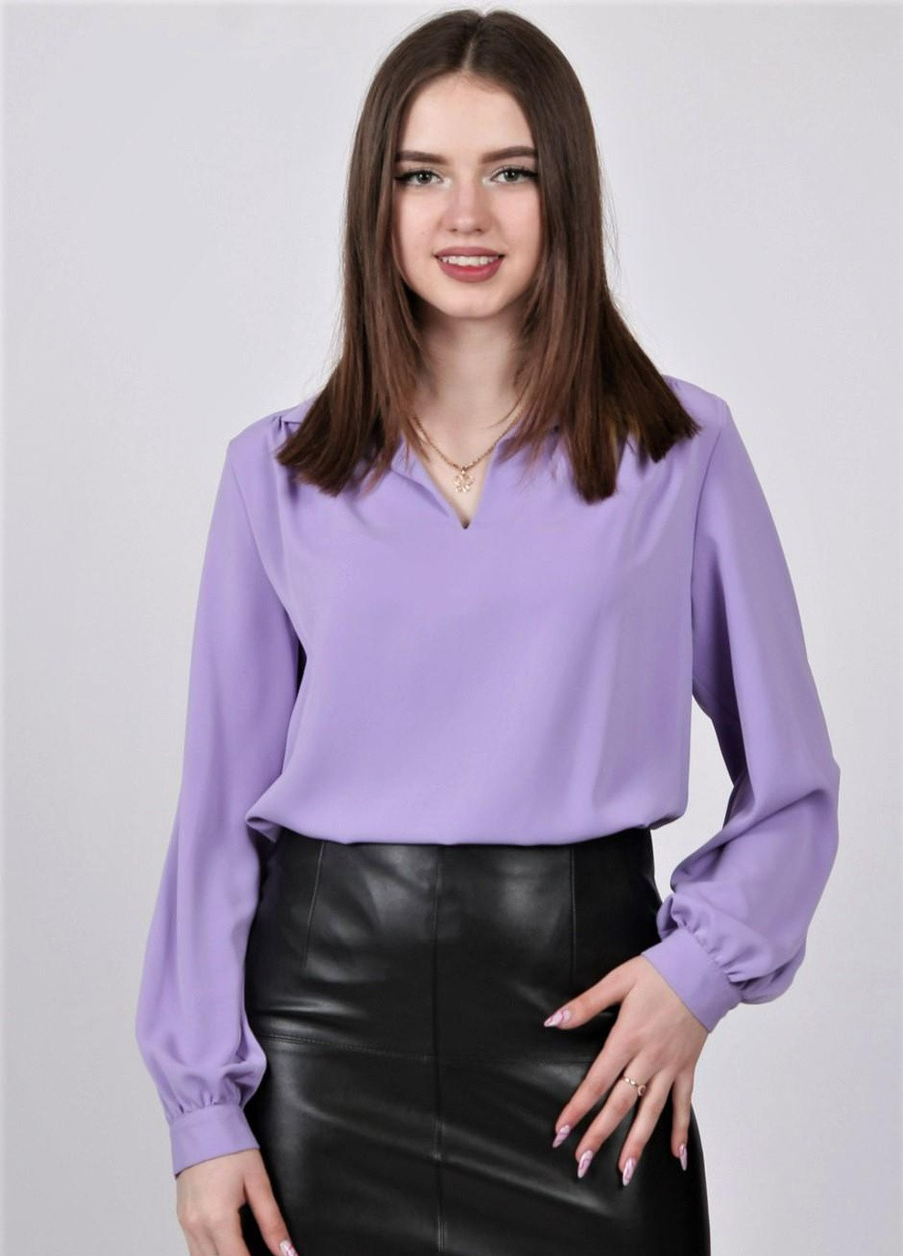 Сиреневая демисезонная блузка женская 052 однотонный софт сиреневая Актуаль