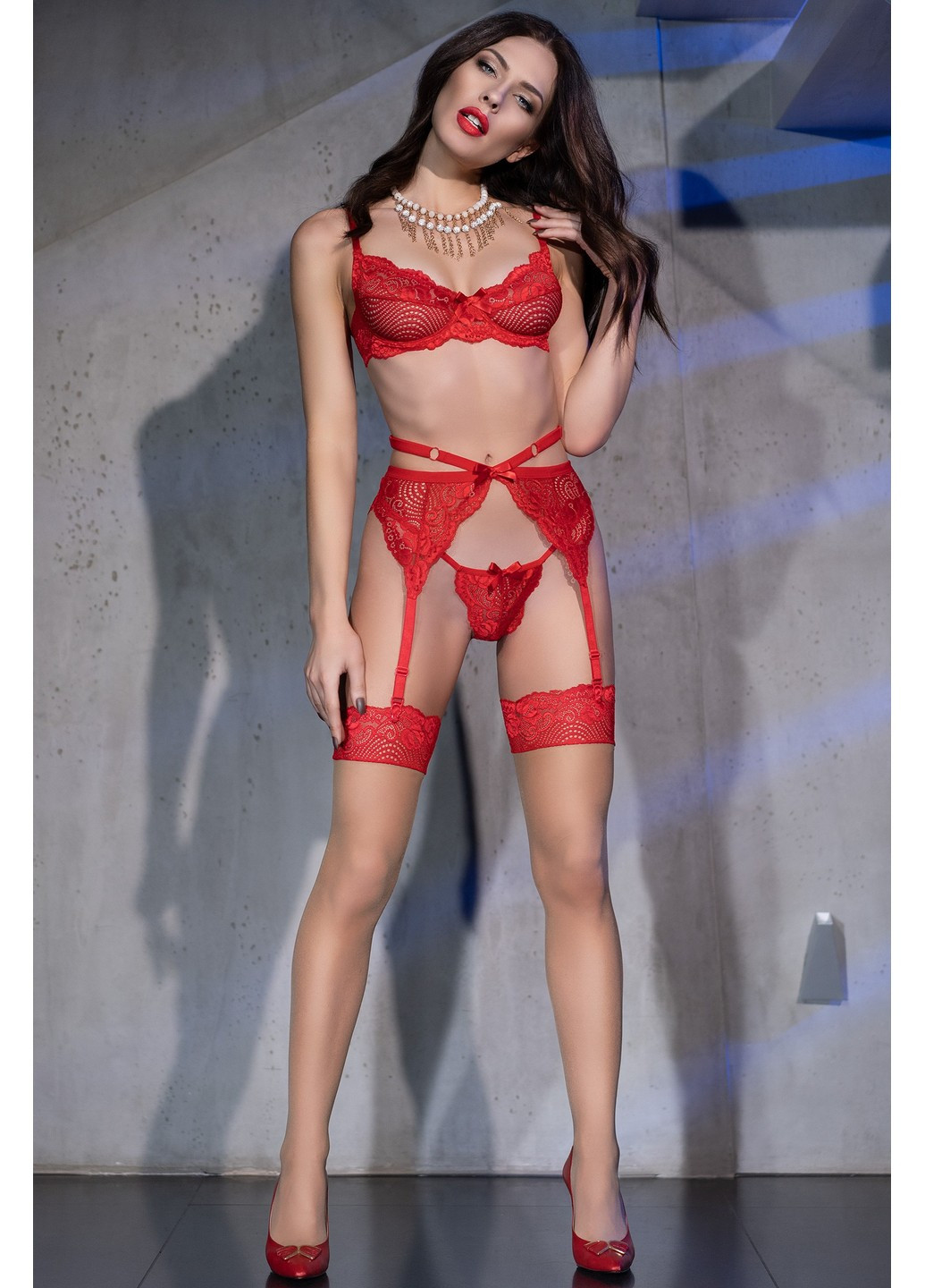 Красный демисезонный комплект 4413 set bra+garter+string+stockings красный Chilirose