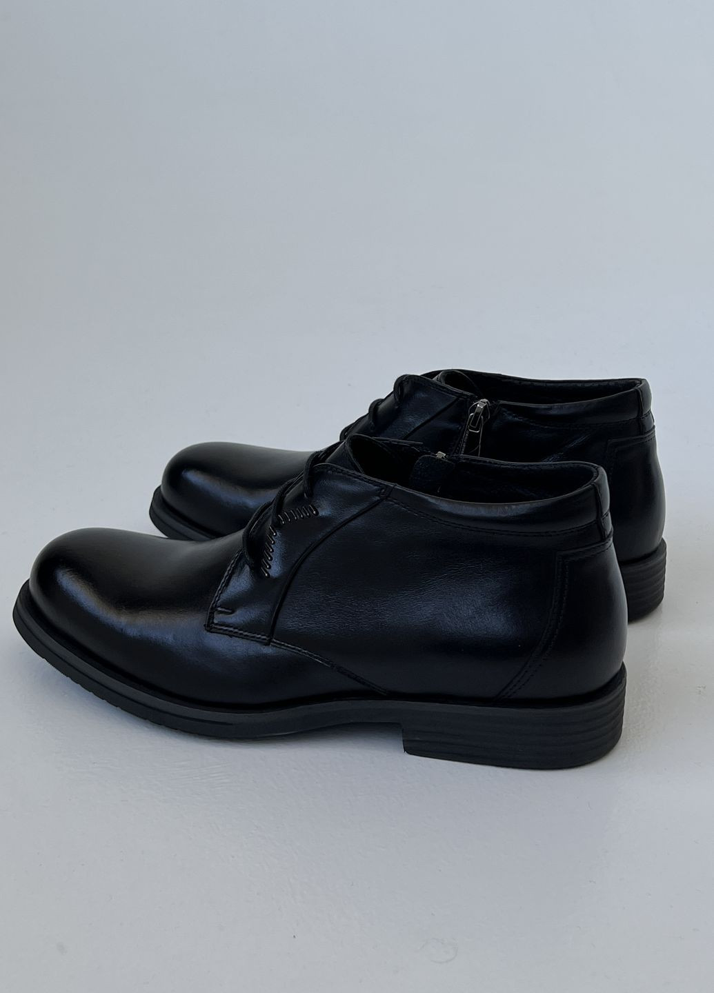 Черные осенние ботинки Respect