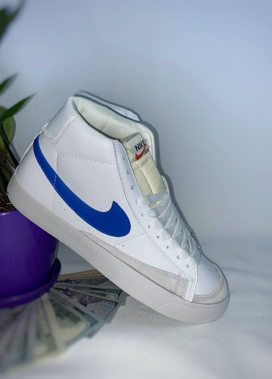 Белые демисезонные кросовки реплика blazer mid 77 white and blue Vakko