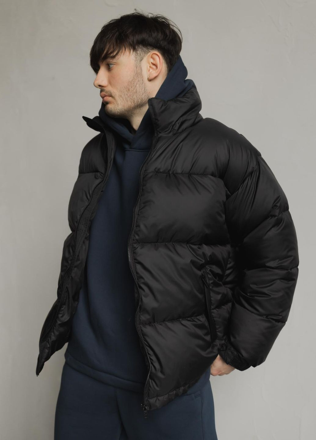 Чорна зимня куртка зимова flex 22 синтепух Vakko