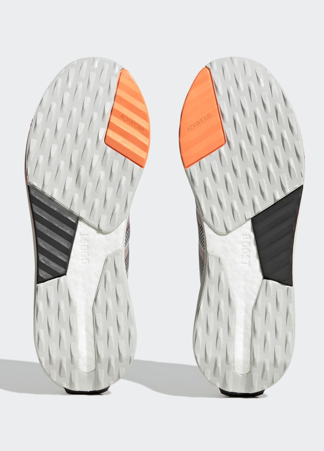 Сірі всесезонні кросівки avryn adidas