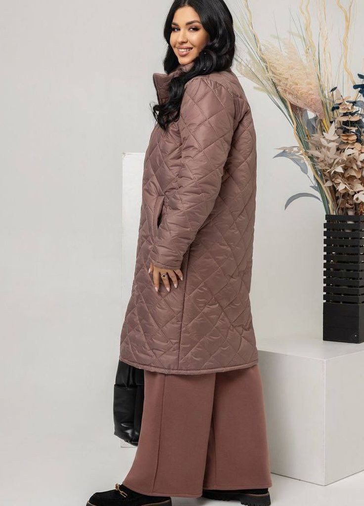Коричневая зимняя куртка женская коричневого цвета батал Let's Shop