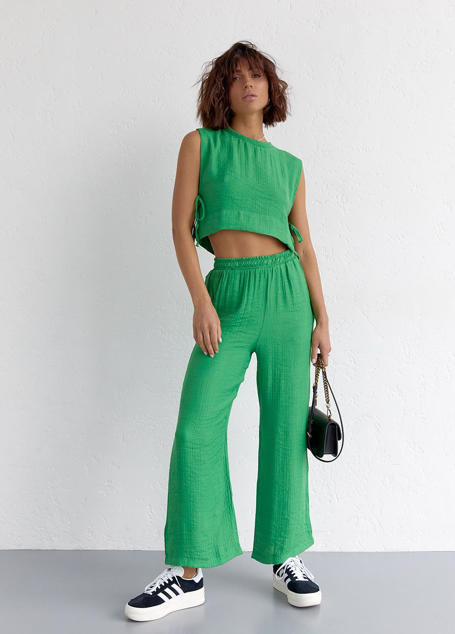 Літній жіночий костюм із брюками та топом із зав'язками - зелений Lurex (262810315)