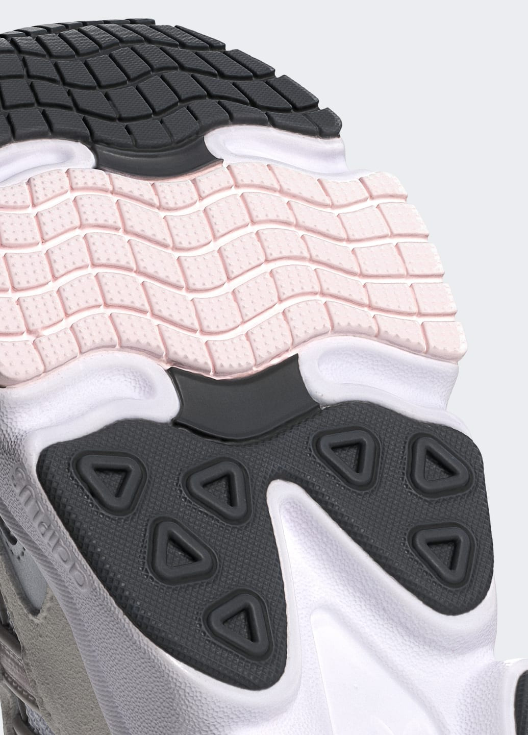 Сірі всесезонні кросівки ozmillen adidas
