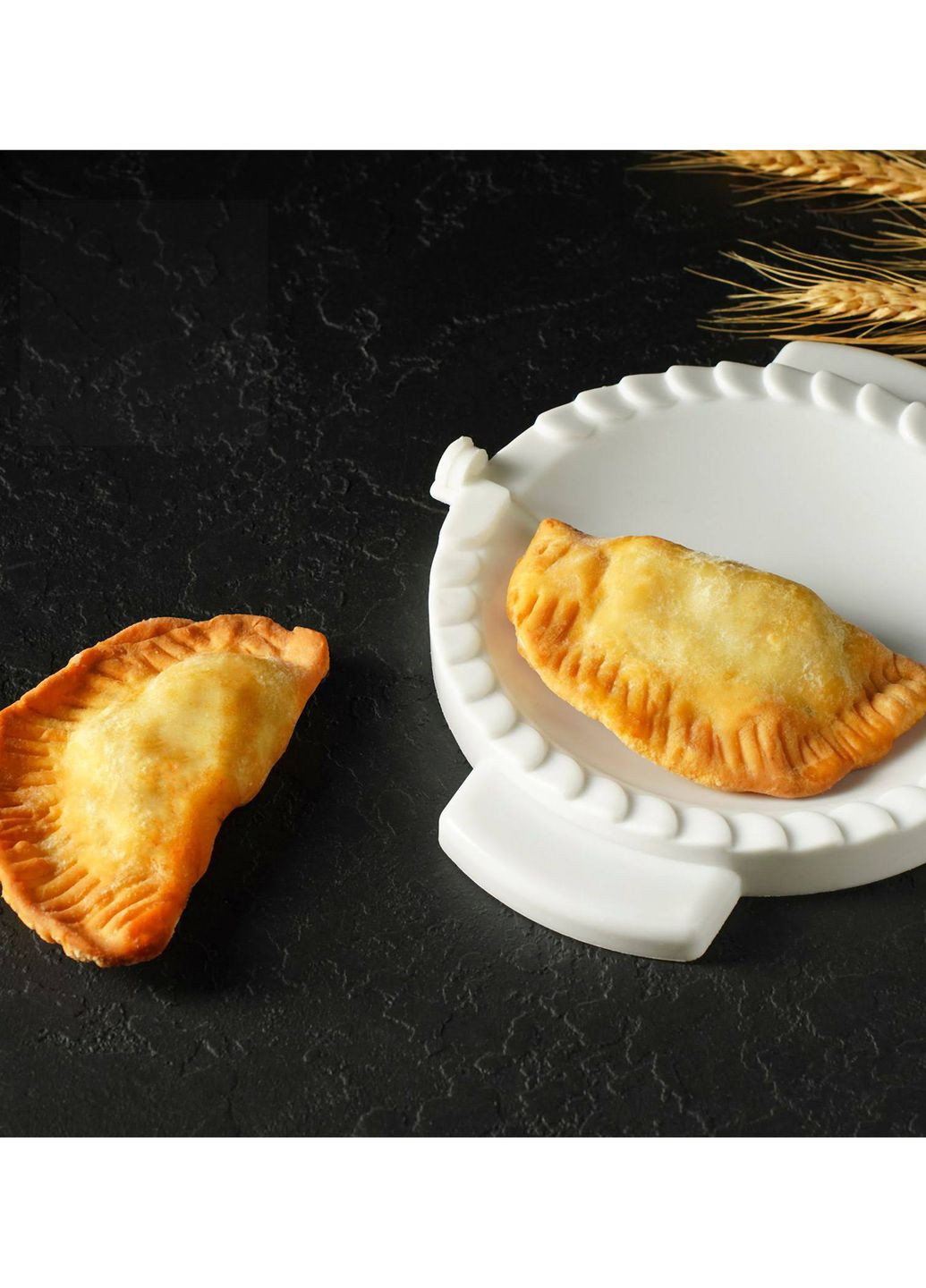 Пластиковая форма для лепки чебуреков и пирожков (чебуречница) диаметр 18 см LY (260165286)