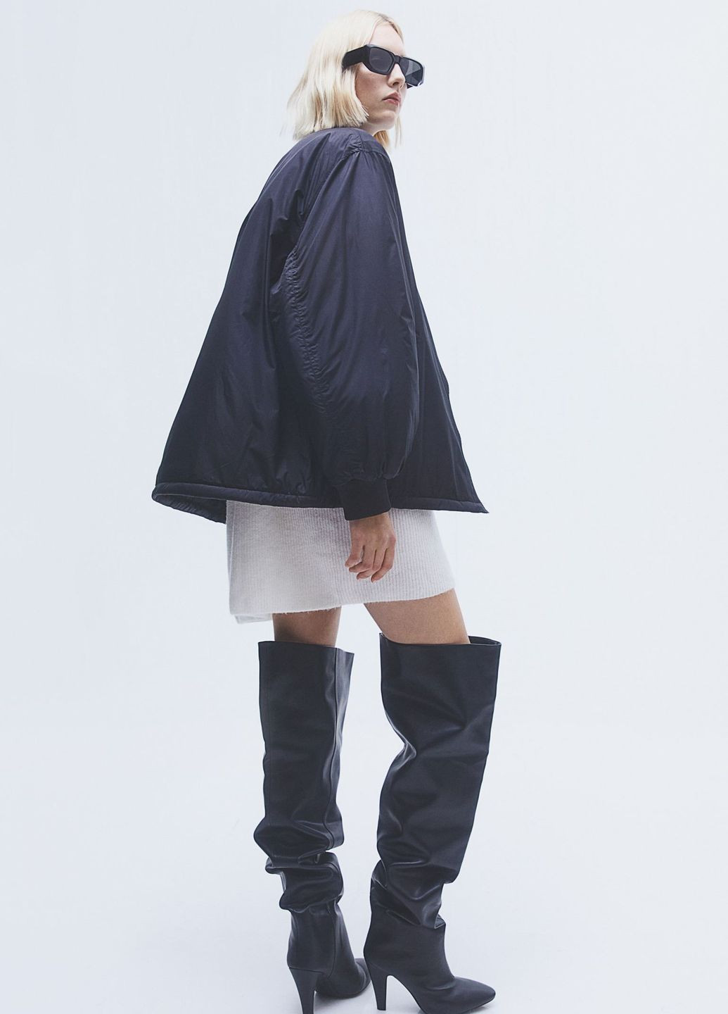 Черная демисезонная утепленная пилотная куртка H&M