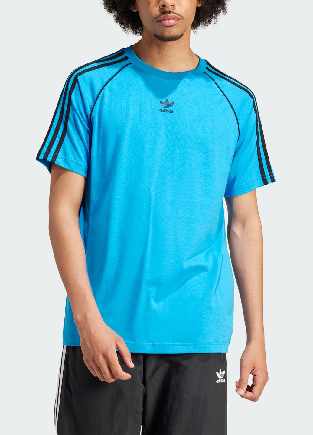 Синяя футболка sst adidas