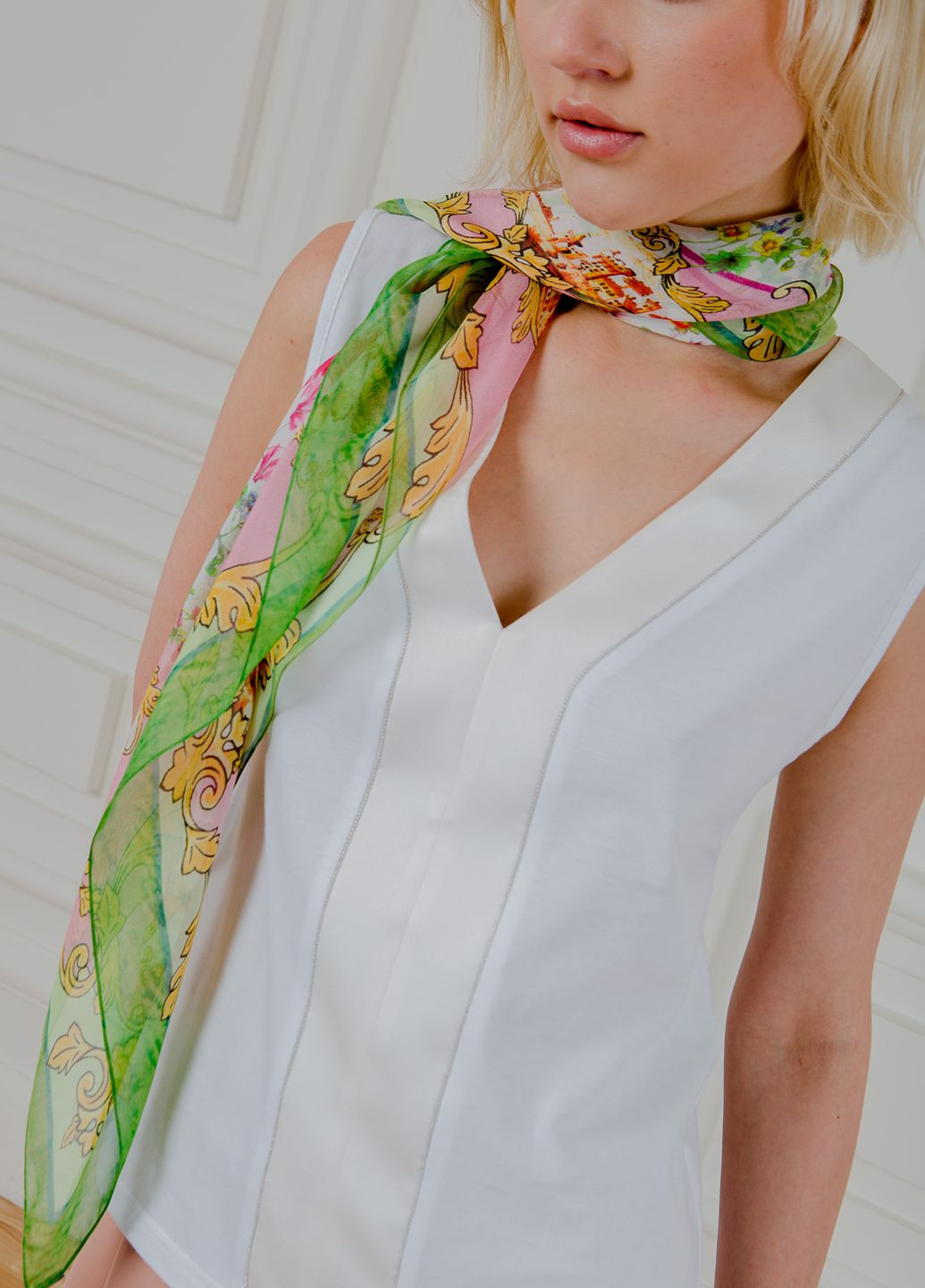 Белая летняя блуза с цепочкой элайза Dolcedonna