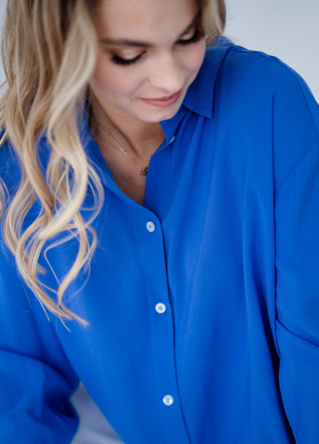 Синяя кэжуал рубашка однотонная BeART с длинным рукавом