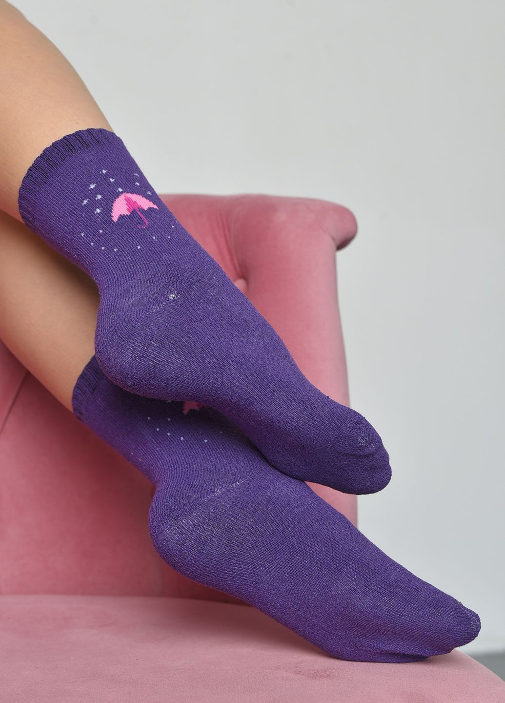 Шкарпетки махрові жіночі фіолетового кольору розмір 37-42 Let's Shop (268661270)