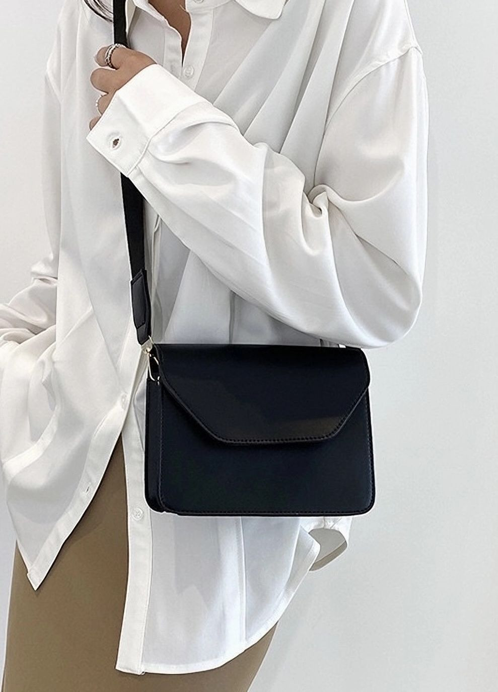 Женская сумка кроссбоди на широком ремешке 5809 черная No Brand (263933254)