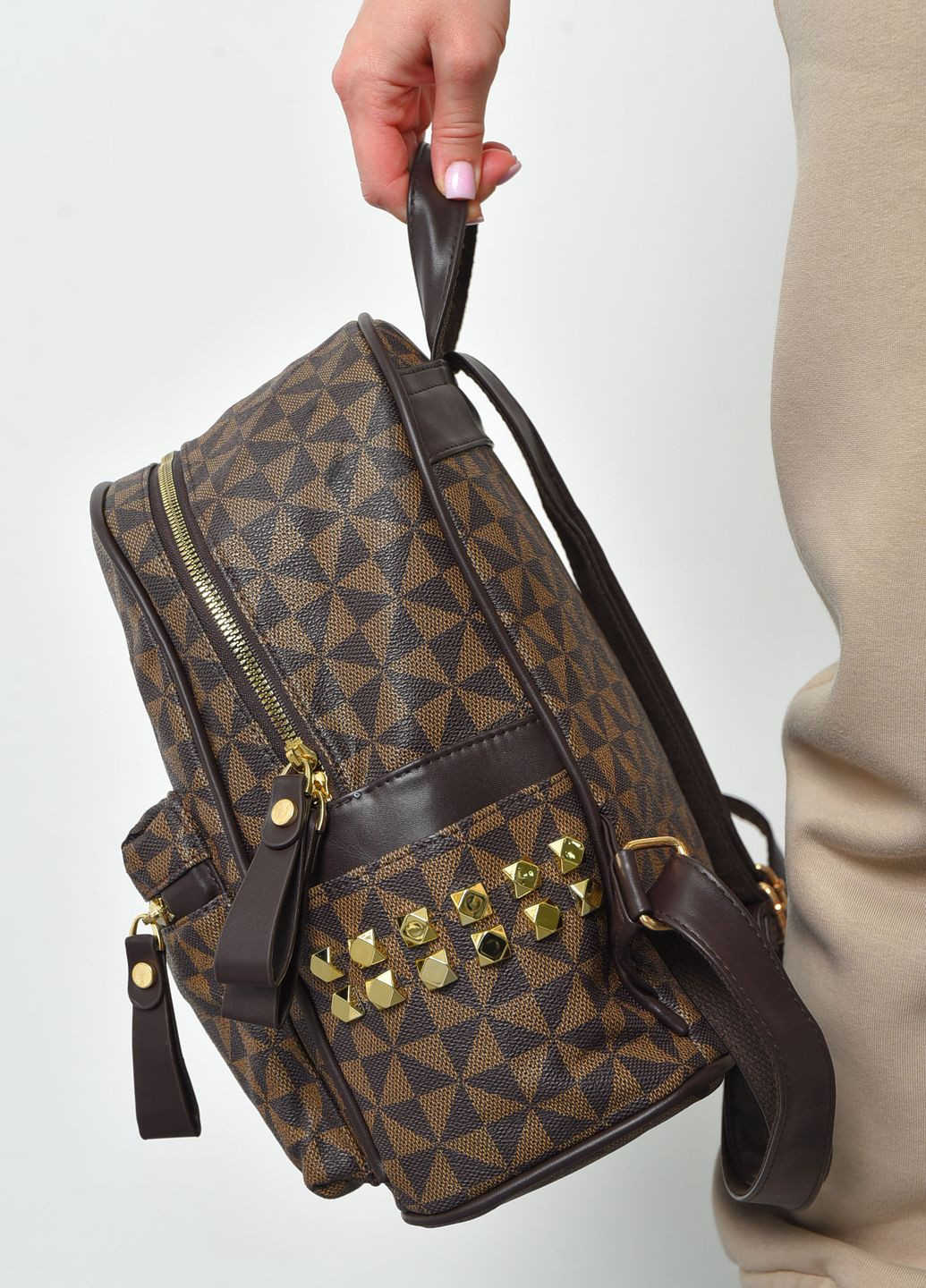 Рюкзак жіночий з принтом коричневого кольору Let's Shop (271518651)