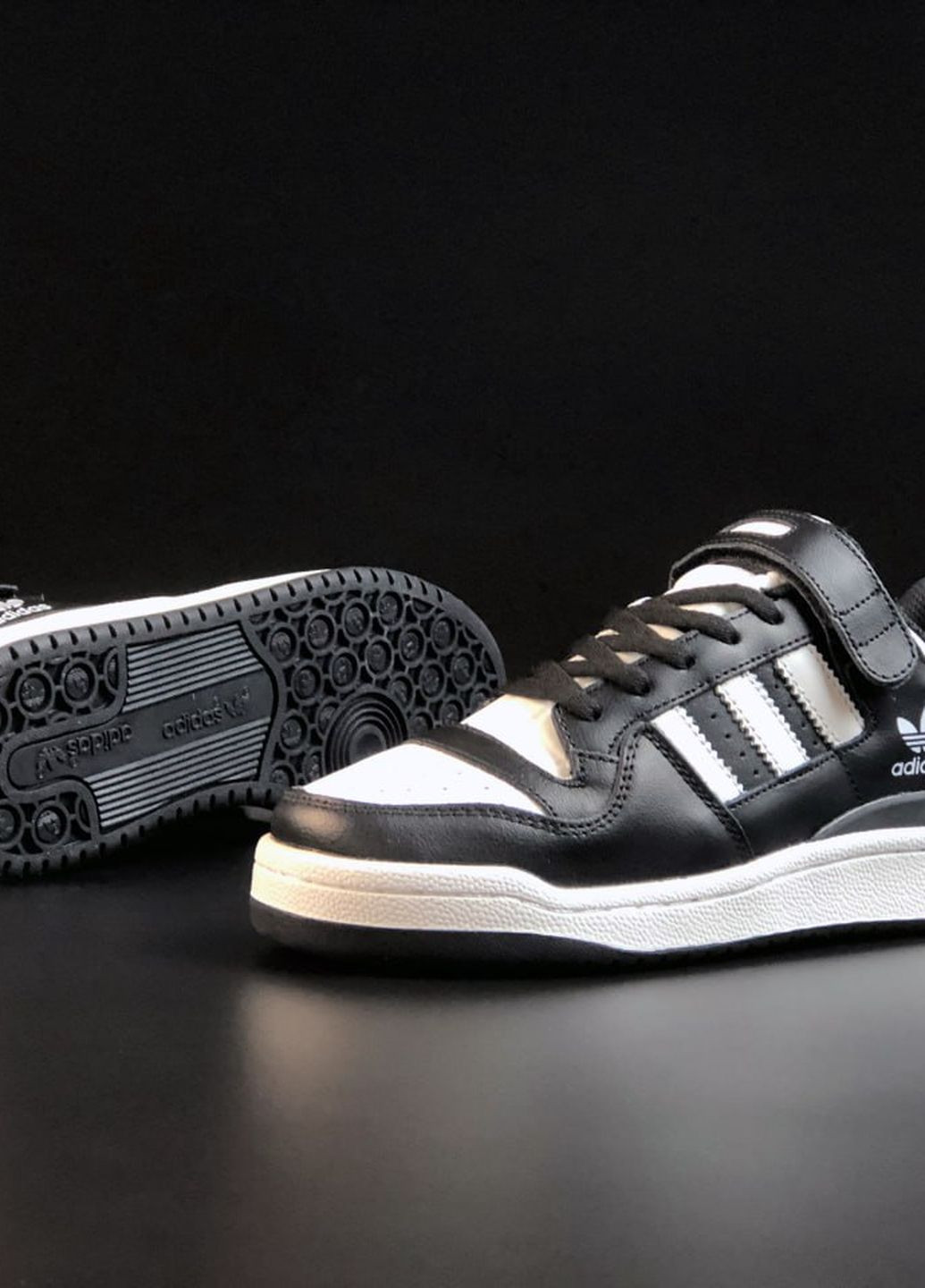 Чорно-білі Осінні кросівки чоловічі adidas forum low репліка чорно-білі No Brand