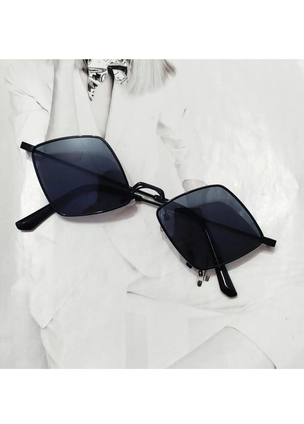 Солнцезащитные очки ромбической формы Черный No Brand (259139371)