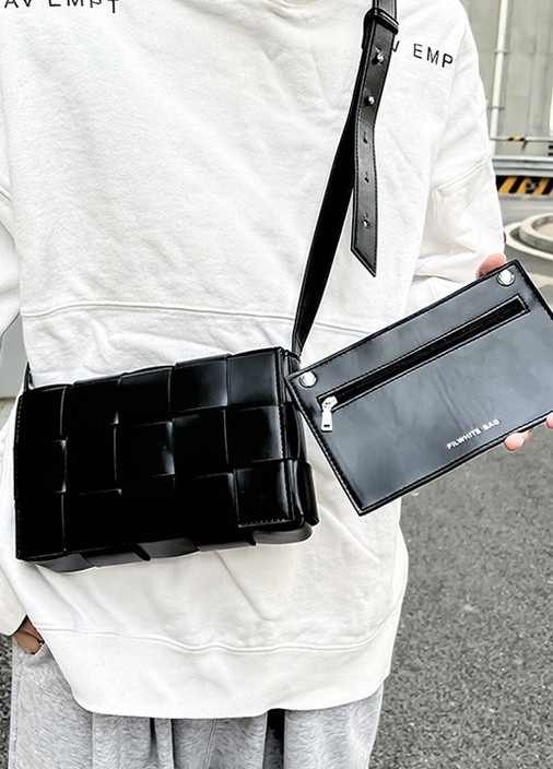 Сумка прямокутна 1023 крос-боді через плече чорна No Brand (258461960)