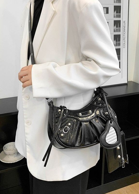 Женская сумка 8819 8825 кросс-боди лаковая черная No Brand (276775969)