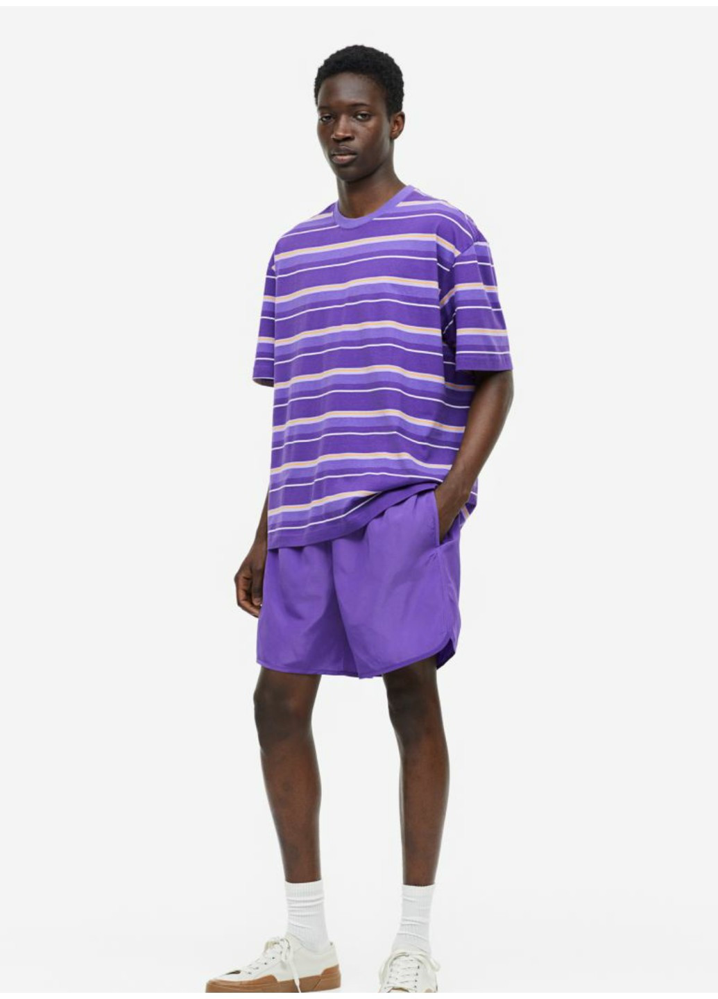 Фиолетовая мужская футболка regular fit (55817) s фиолетовая H&M