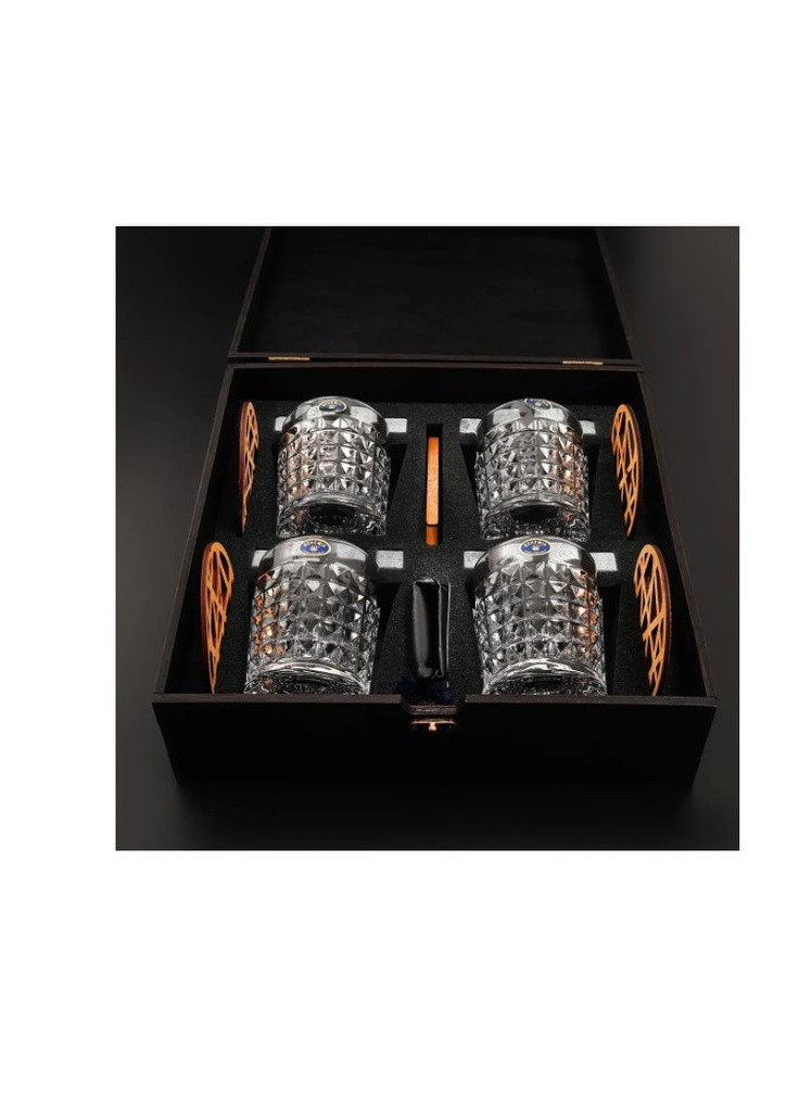 Камені для віскі 16 шт з 4 склянками Bohemia Diamond і мішечком для зберігання у дерев'яній упаковці Whiskey Stones (259771361)