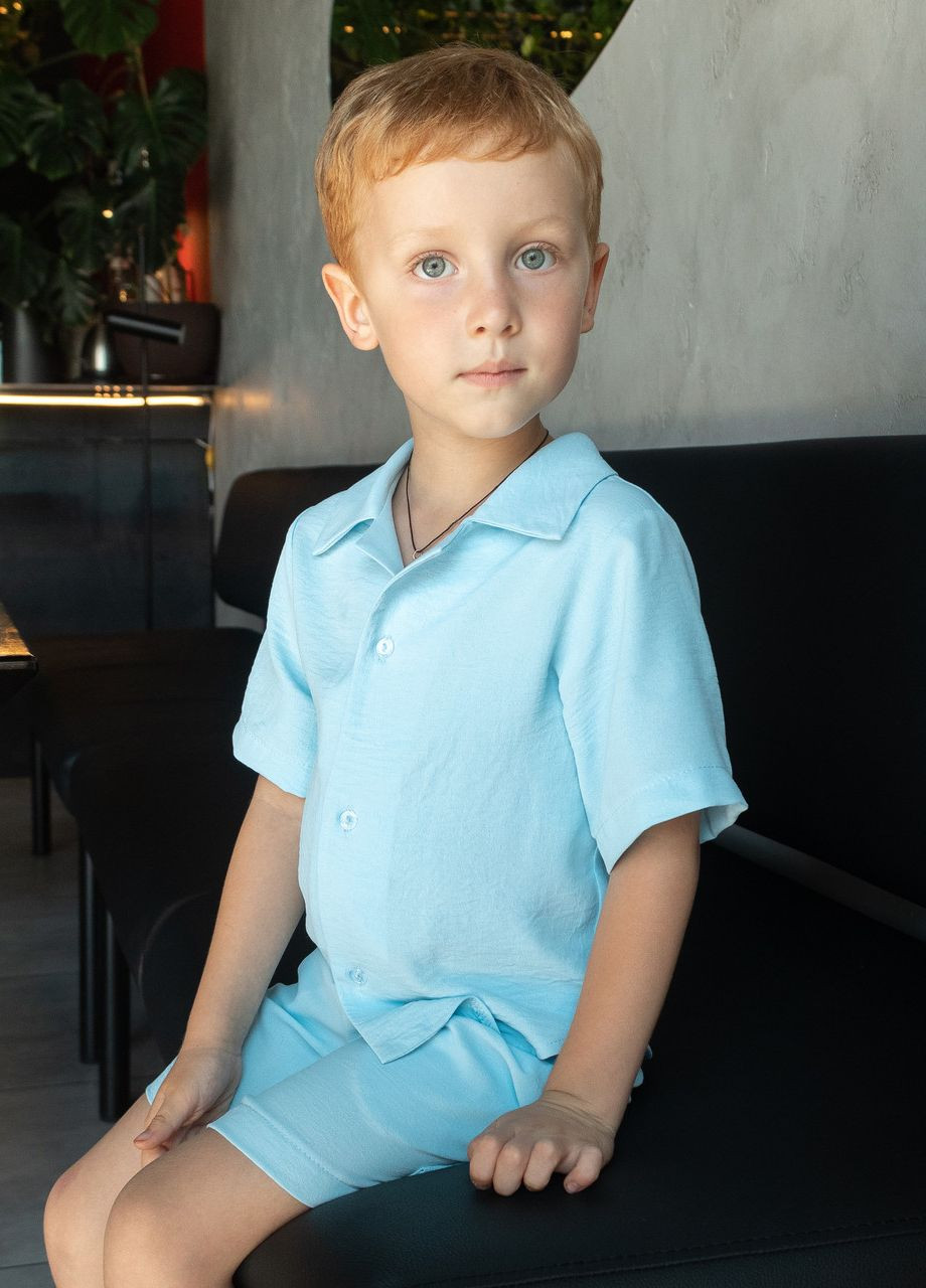 Голубой костюм детский из креп жатки рубашка и шорты голубой Maybel