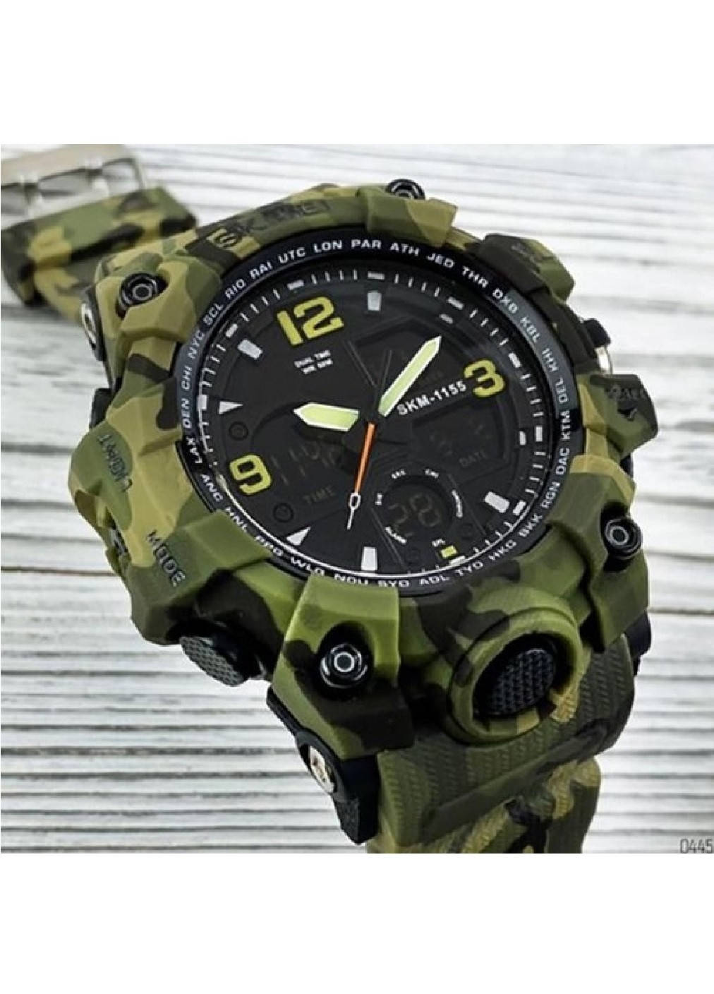 Наручные мужские спортивные часы с подсветкой таймером будильником 55х52х17 мм (475946-Prob) Зеленый камуфляж Unbranded (275068625)