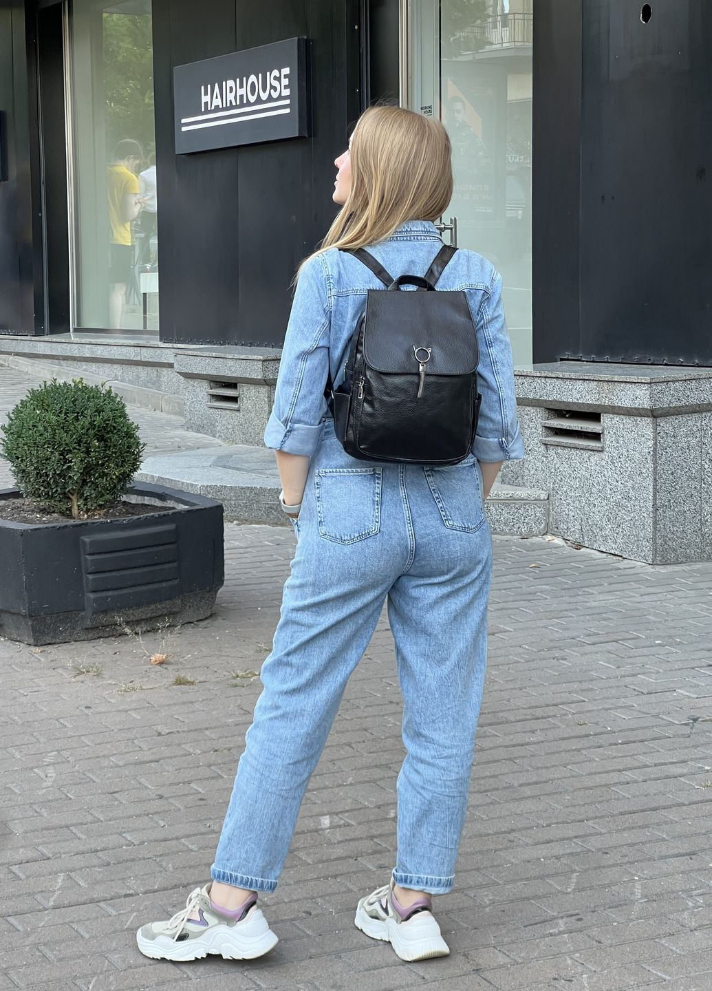 Жіночий рюкзак Cat чорний No Brand (272154615)