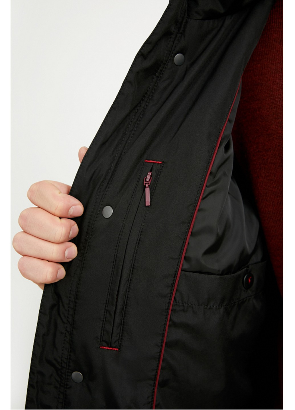 Черная демисезонная куртка a20-21000-200 Finn Flare
