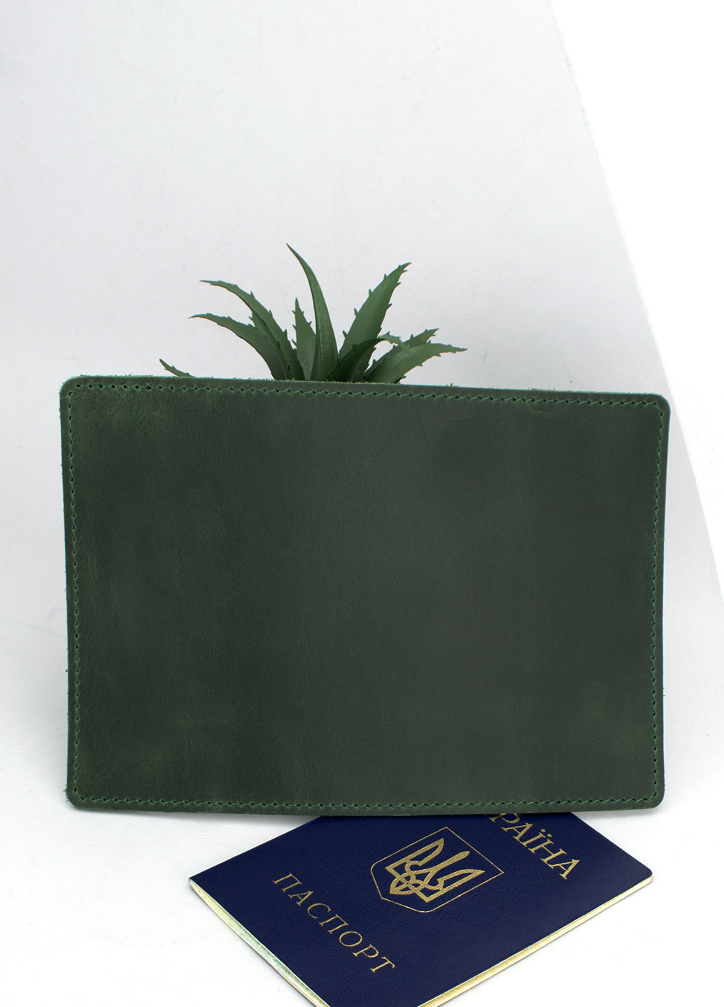 Обложка на паспорт кожаная HC0073 зеленая HandyCover (269368239)