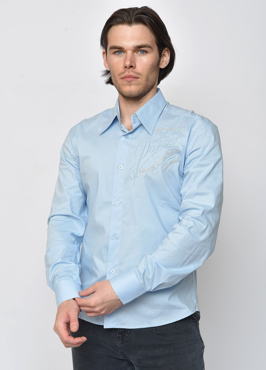 Сорочка чоловіча блакитного кольору з написом Let's Shop (259421372)