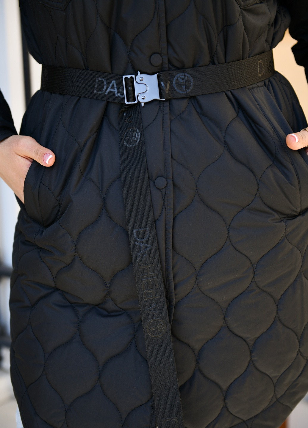 Женское демисезонное пальто-рубашка черное 177932 Sobello (257018400)