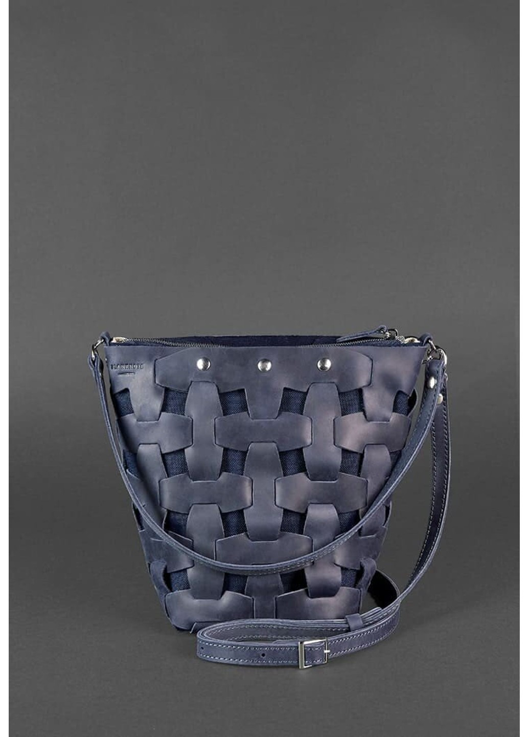 Шкіряна плетена жіноча сумка Пазл M синя Crazy Horse BN-BAG-32-NN BlankNote (277977864)