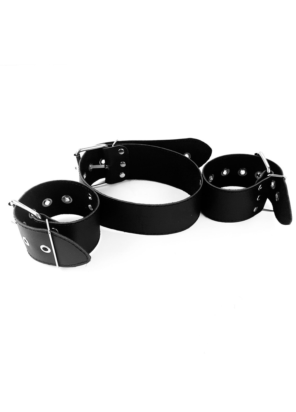 Нашийник з наручниками із натуральної шкіри Art of Sex - Bondage Collar with Handcuffs ADDICTION (258470898)