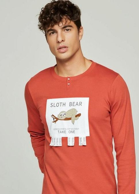 Пижама мужская футболка с длиннм рукавом на манжетах и брюки свободного кроя L Терракотовй с принтом Sloth Bear 2-1852 Gisela (257979390)