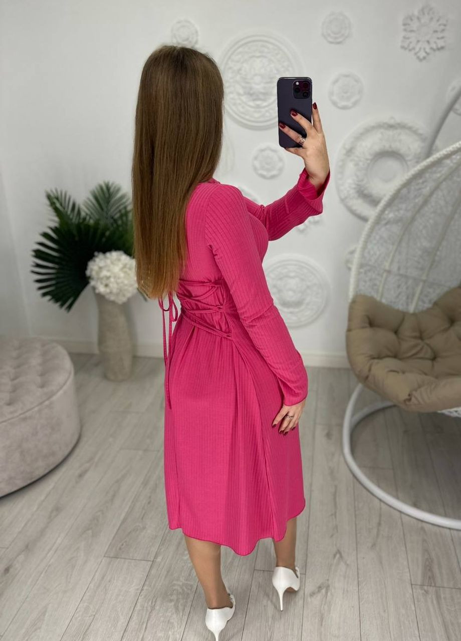 Рожева женское платье ниже колена цвет малина р.42/44 446250 New Trend