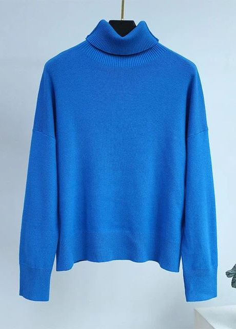 Синій светр з горловиною гольф синій You Best