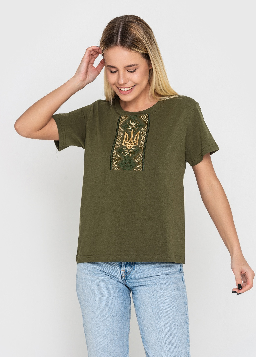 Футболка жіноча з вишивкою BeART Футболка - (258617909)
