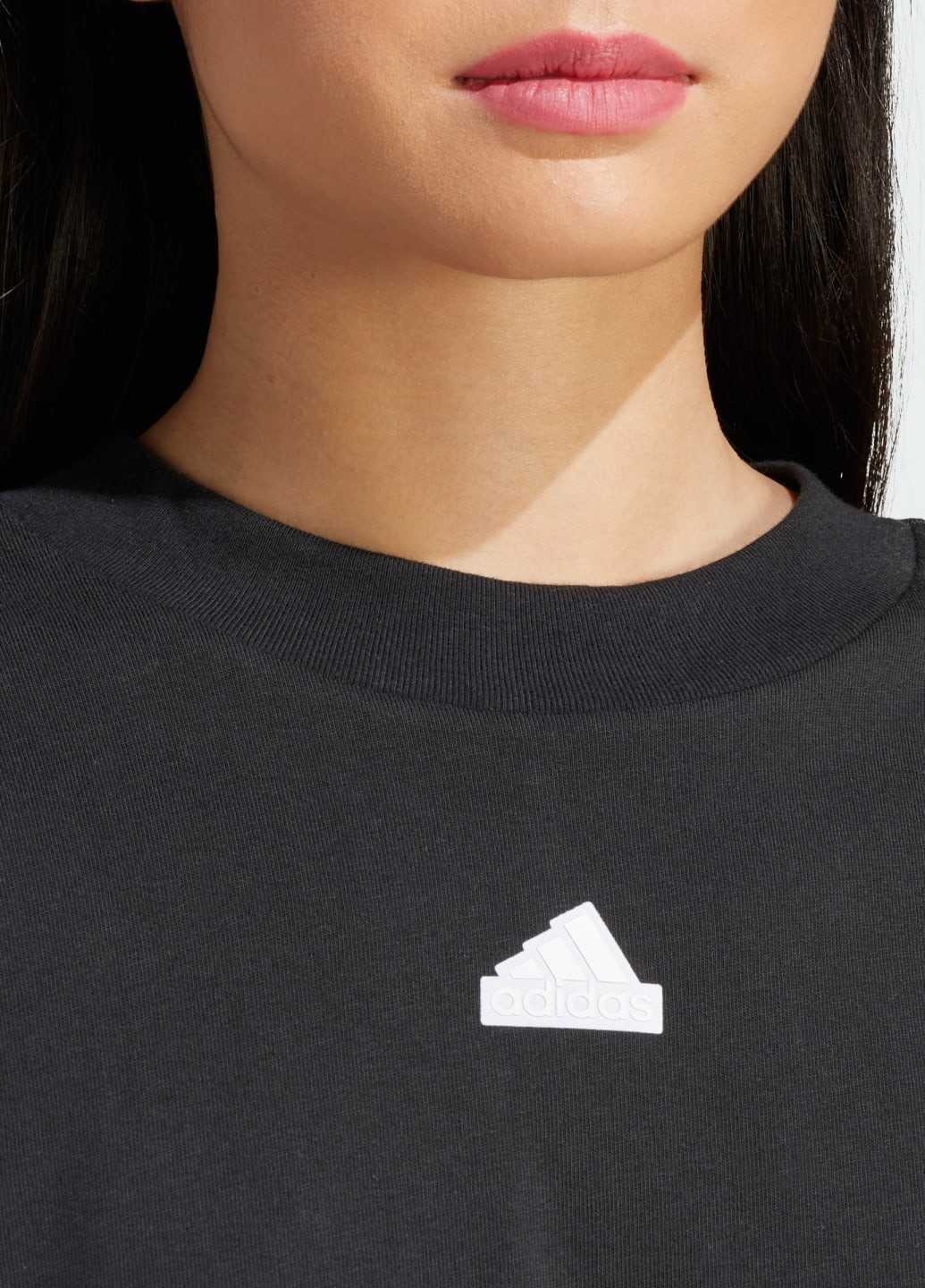 Черная всесезон футболка future icons 3-stripes adidas