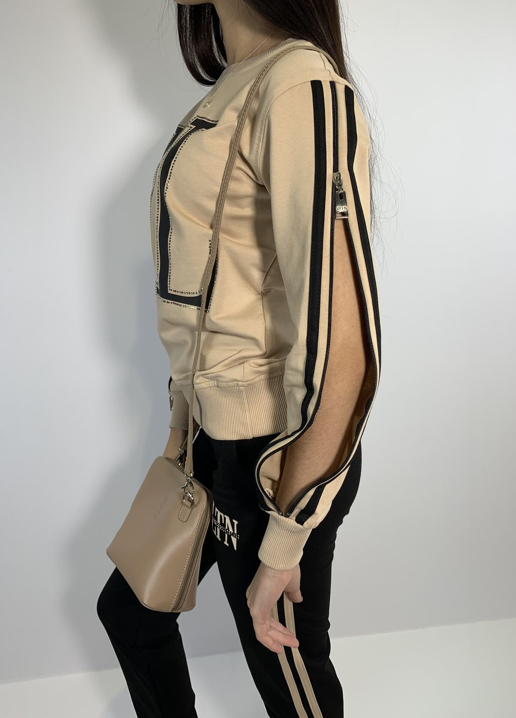 Костюм женский спортивный, городского типа, прогулочный Valentino (268025010)