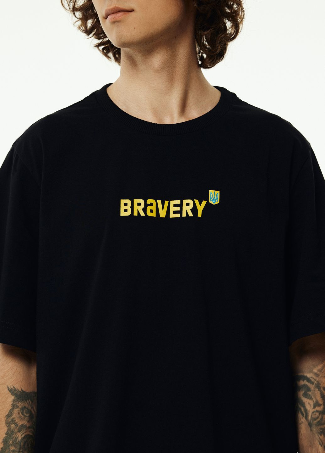 Чорна футболка original oversize чорна Bravery