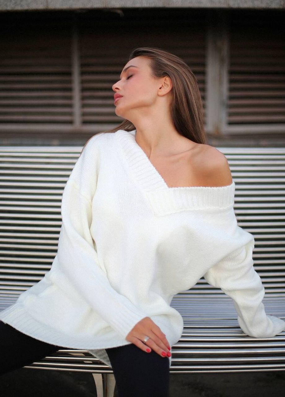 Молочний жіночий светр-туніка акрил No Brand